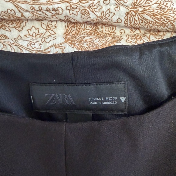 Zara Black Peplum top worn once - Picture 2 of 3